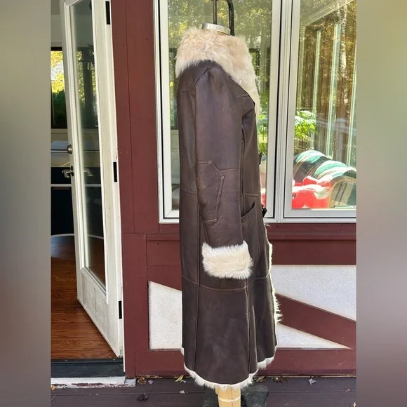 Ralph Lauren 100% sheep skin shearling coat - Picture 2 of 9